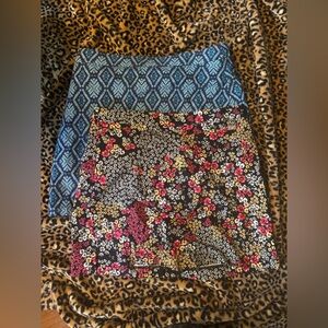 Rafaella Navy and Teal Patterned Skorts